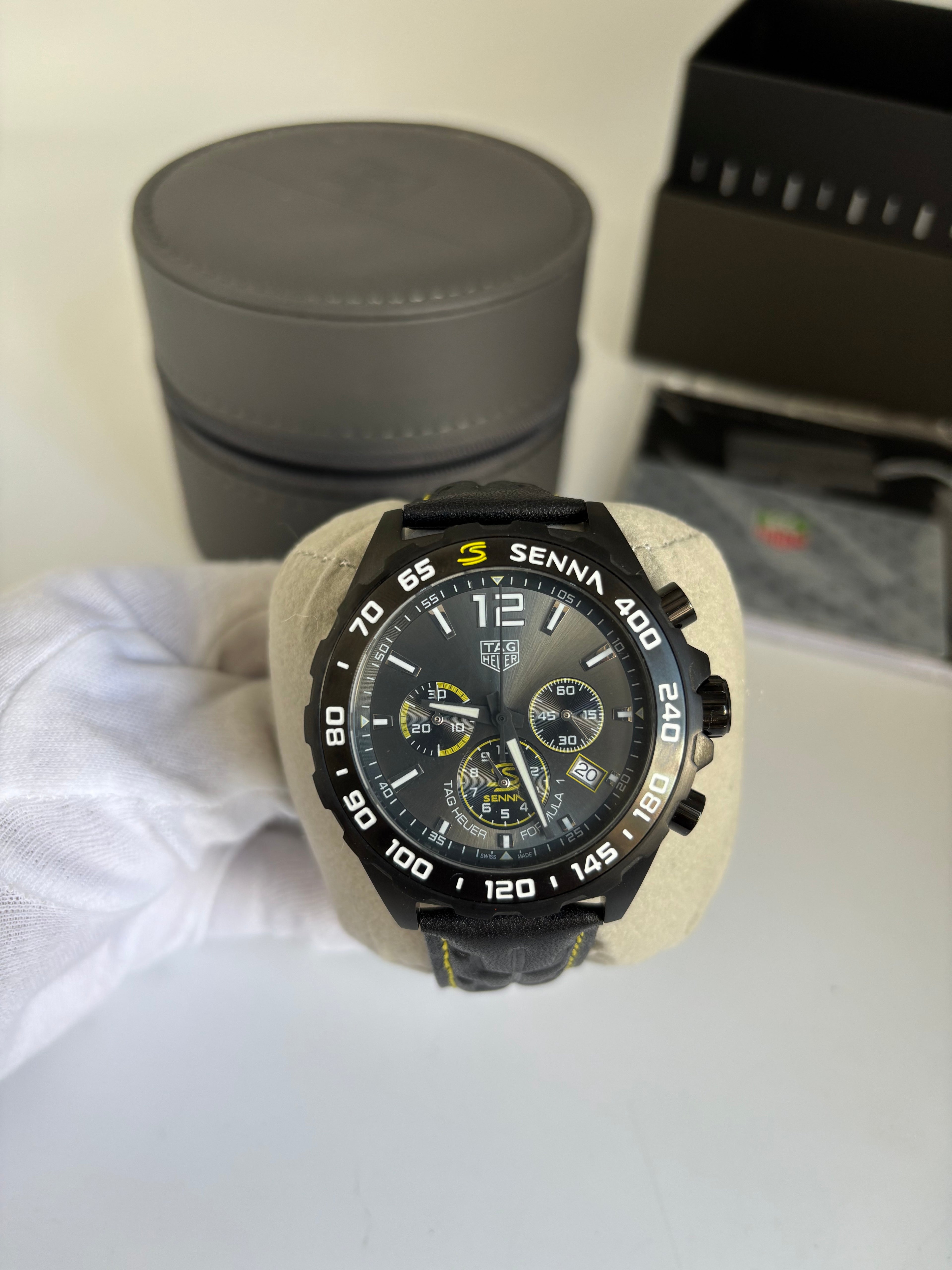 Tag Heuer Senna Premium AAA+ – Couro | Vidro Safira | 44mm