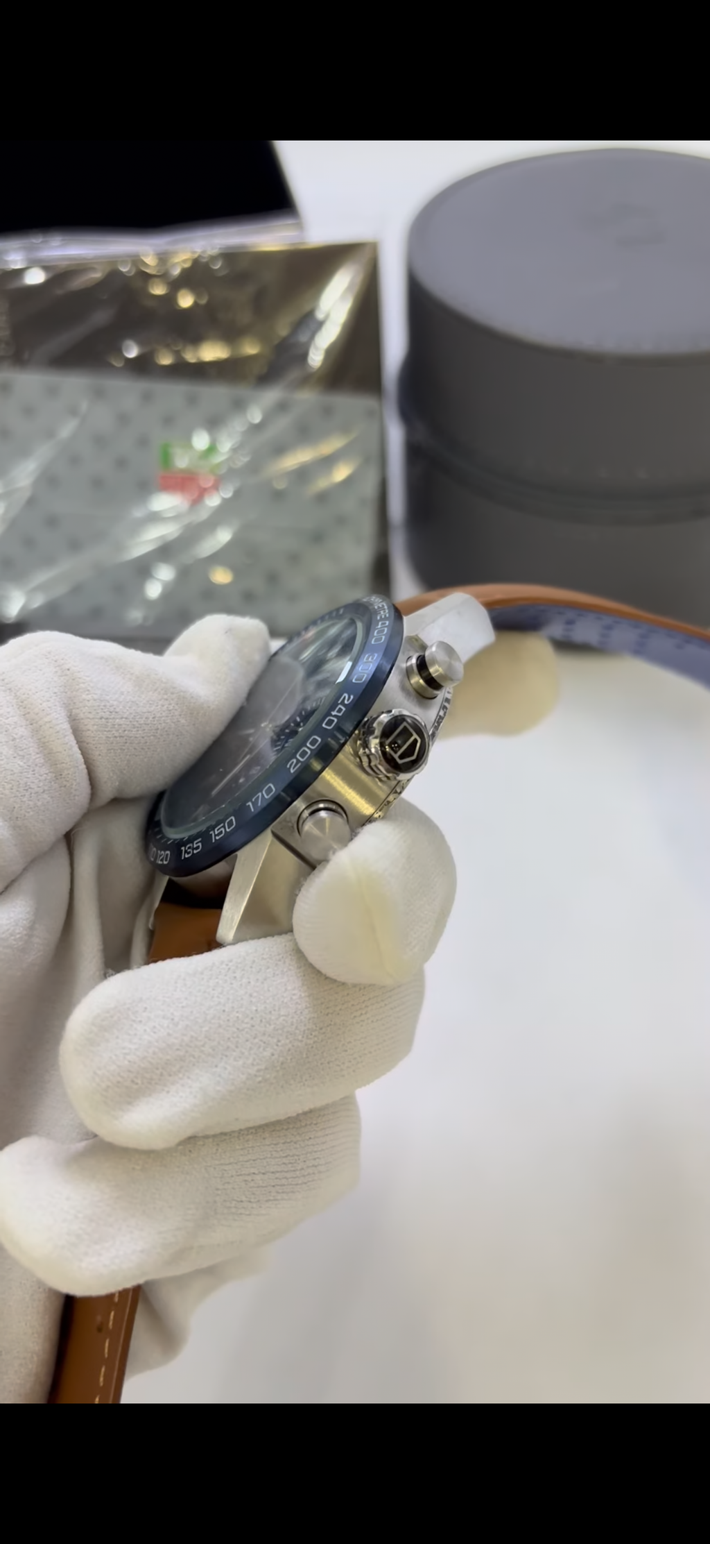 Relogio Tag Heuer Carrera - Couro 43mm - Safira - Quartzo