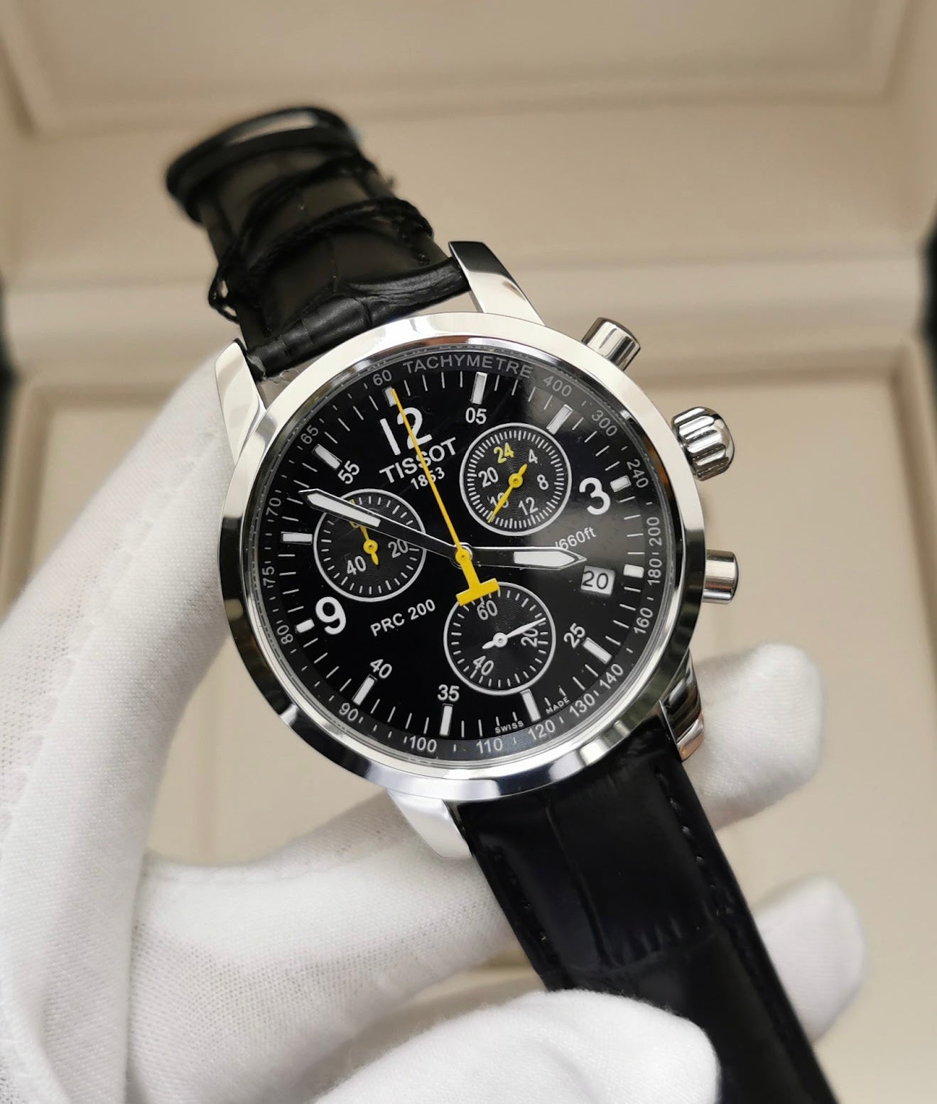 Tissot PRC200 - Couro Preto - Vidro Safira - 42mm - Prem AAA+