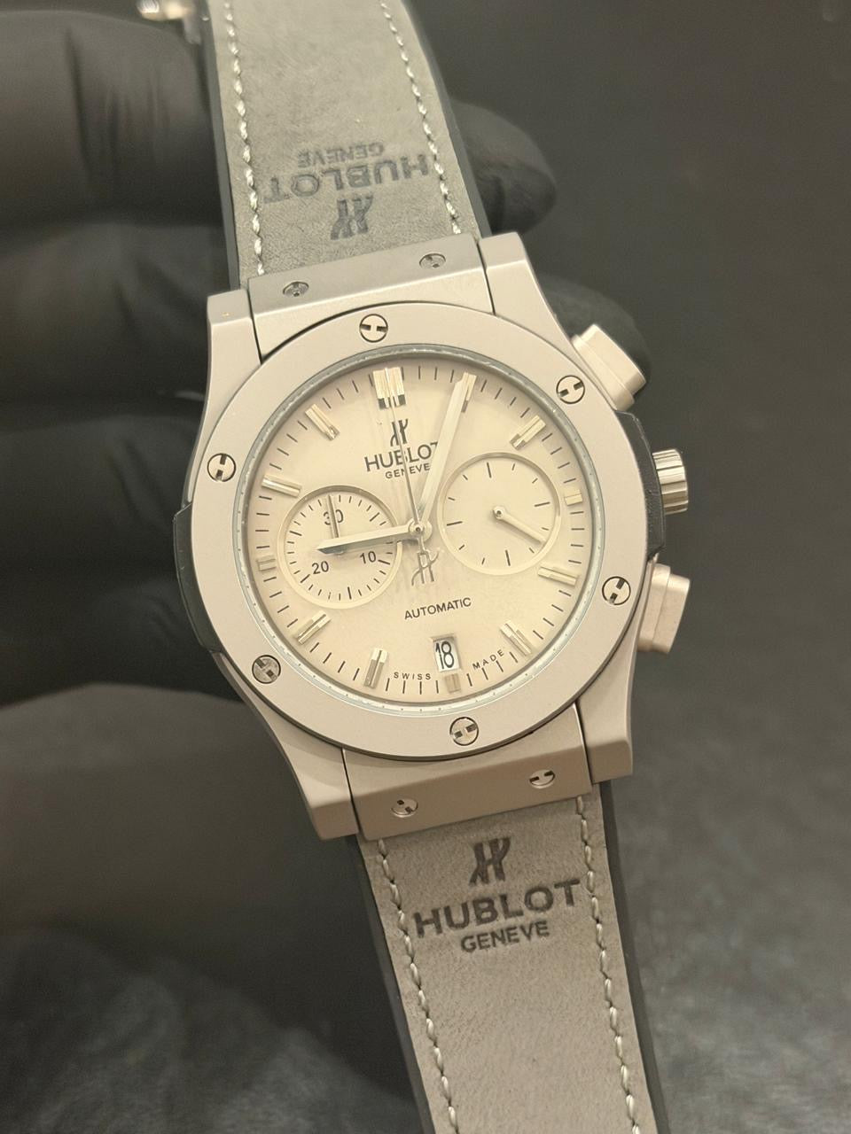 Hublot Big Bang Chronograph – Linha Premium AAA+ - 42mm - Safira - Quartzo