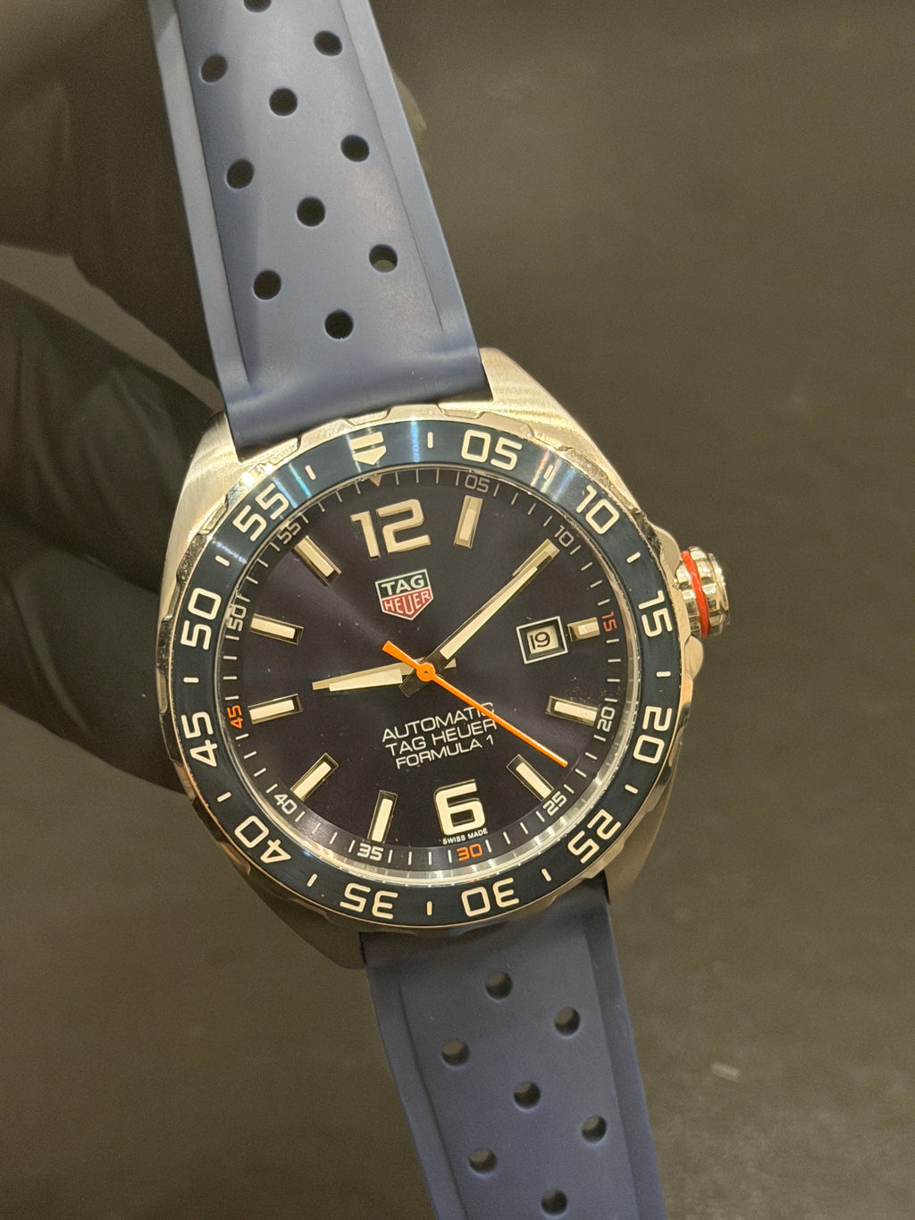 Tag Heuer Formula 1 Azul Borracha 43mm - Automático - Vidro Safira