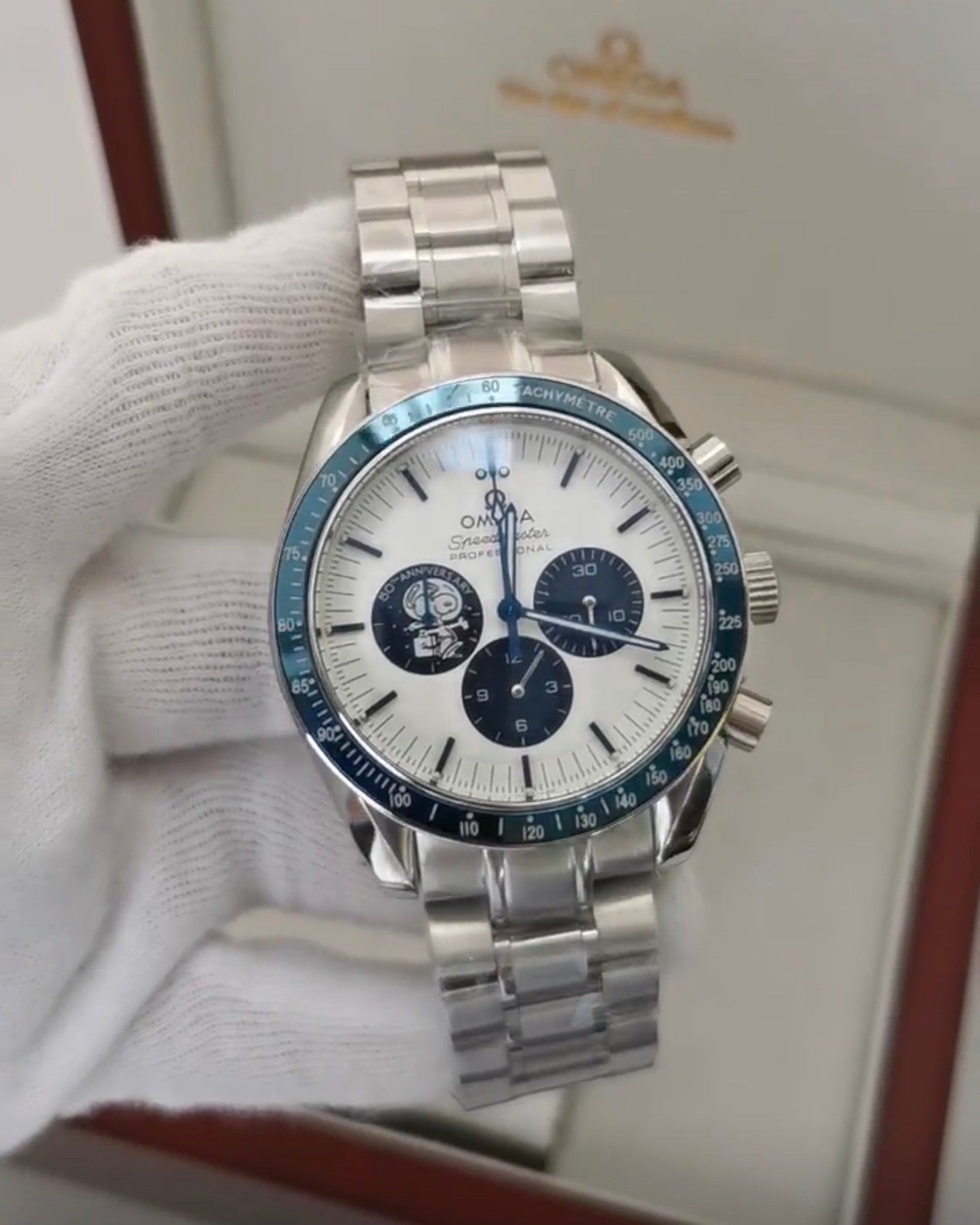 Omega Speedmaster Snoopy Premium AAA+ – 43mm | Edição Especial