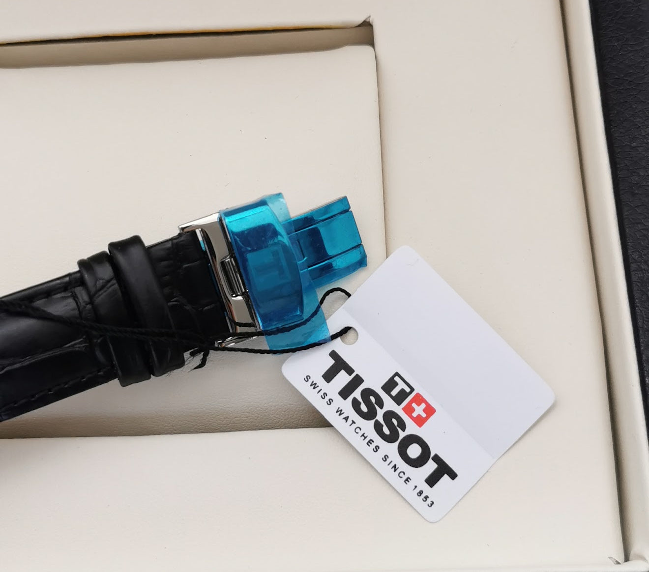 Tissot PRC200 - Couro Preto - Vidro Safira - 42mm - Prem AAA+