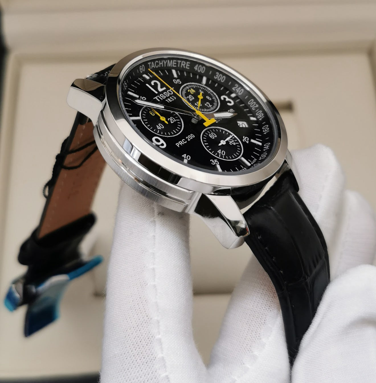 Tissot PRC200 - Couro Preto - Vidro Safira - 42mm - Prem AAA+