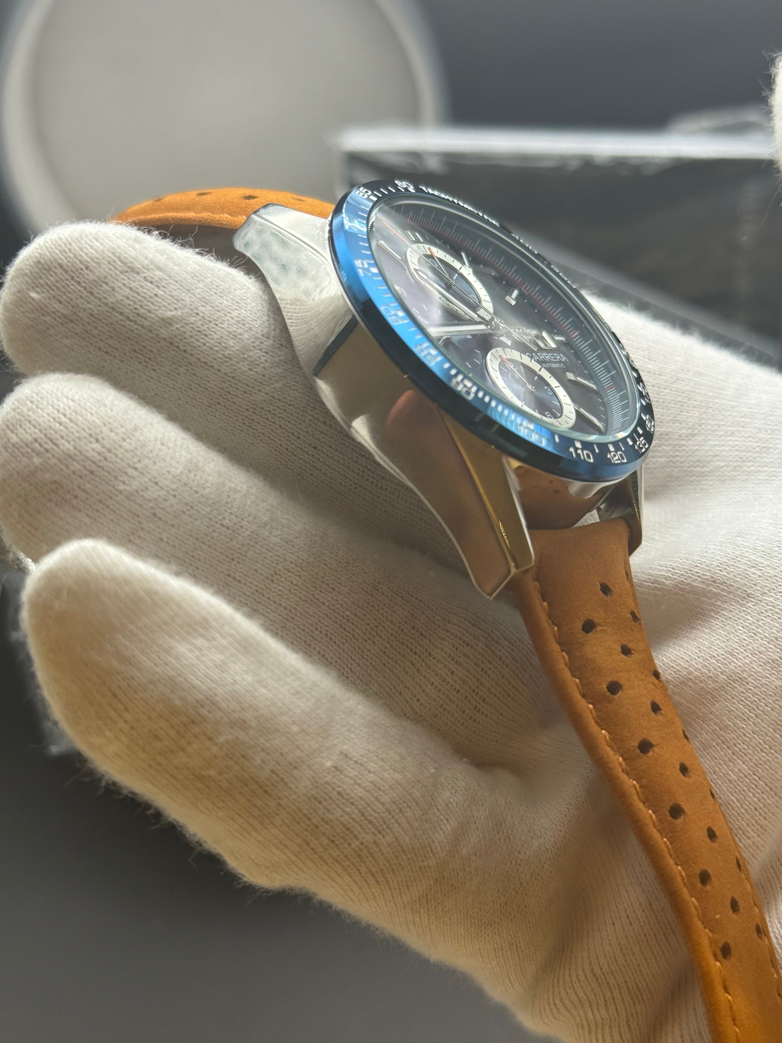 TAG Heuer Carrera Azul Cronógrafo – Automático – Vidro Safira – Couro – 43mm | Premium AAA+