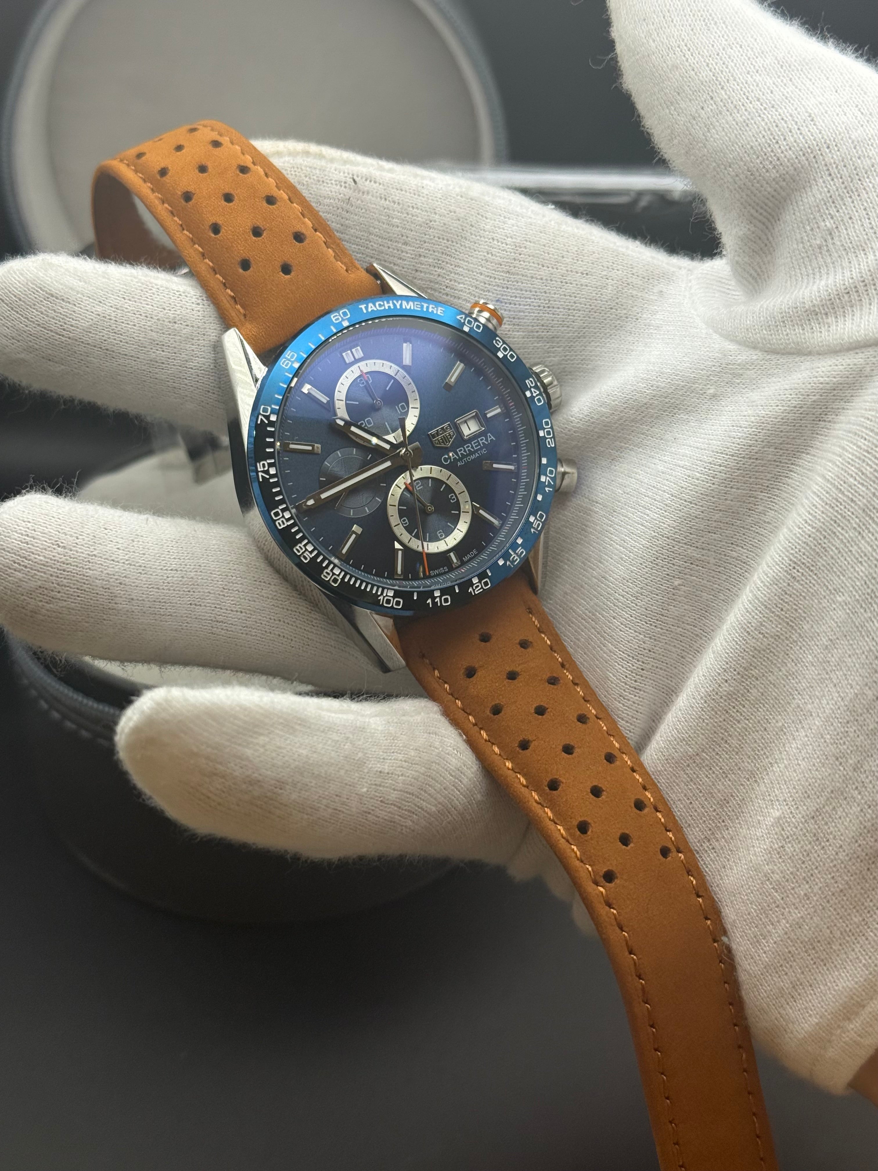 TAG Heuer Carrera Azul Cronógrafo – Automático – Vidro Safira – Couro – 43mm | Premium AAA+