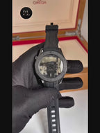 OMEGA - Relogio Masculino - Speedmaster All Black - 42mm - Automático - Fundo Transparente