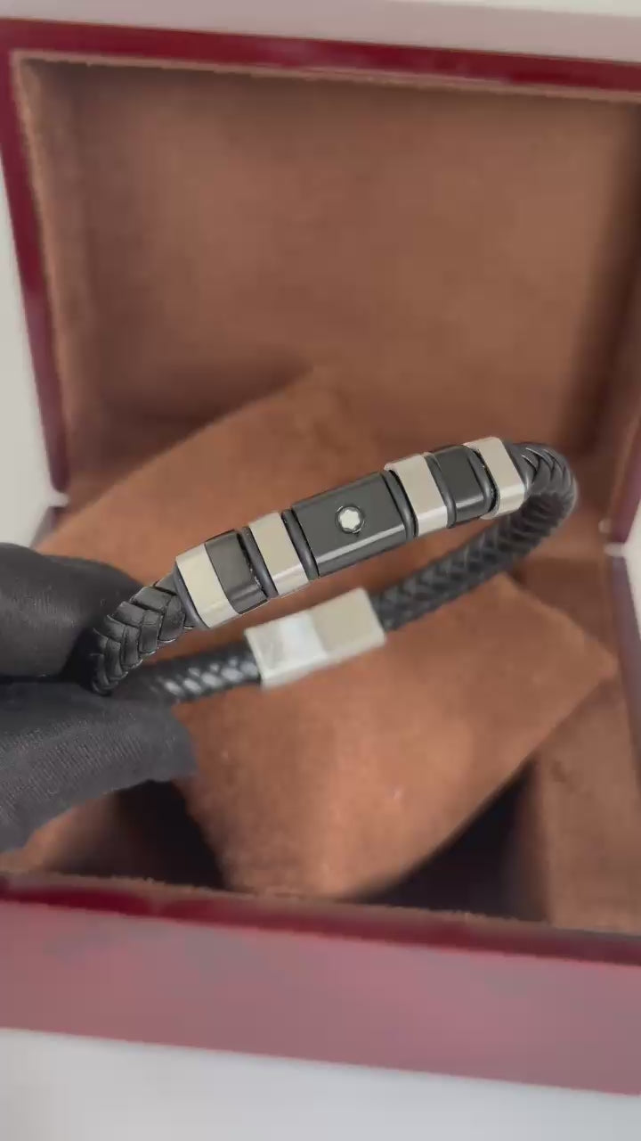 Pulseira Masculina Montblanc Premium – Trançada Preta com Detalhes em Aço Escovado